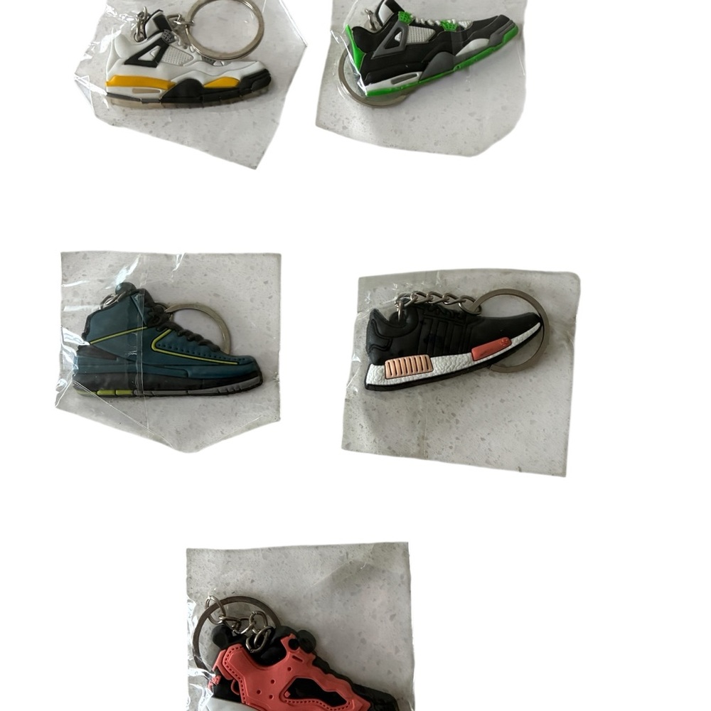 Sneaker Keychain Set